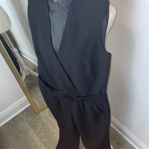 Retail $309 Maje Structured Sleeve Jumpsuit - Picture 4 of 10